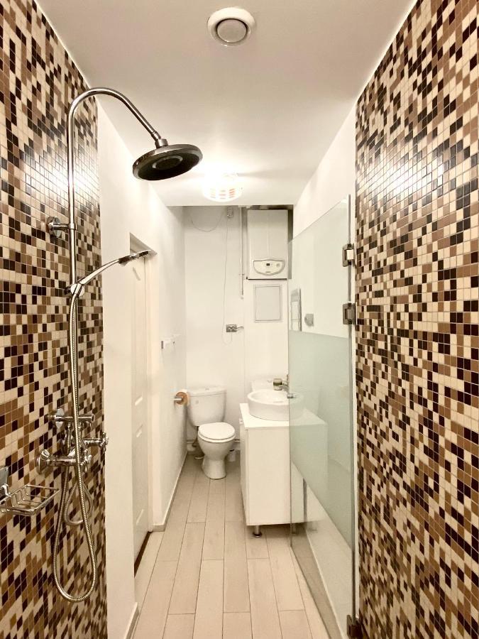 Republique Family Apartment Брашов Экстерьер фото